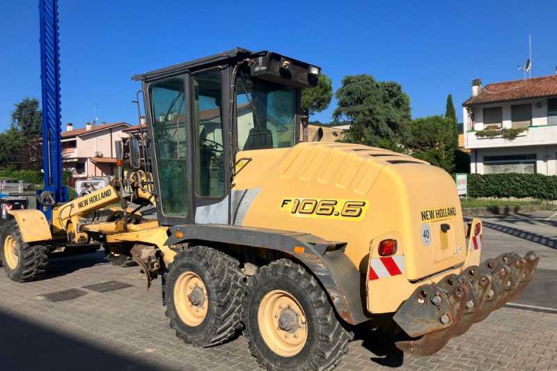 OmecoHub - Immagine NEW HOLLAND F106.7A